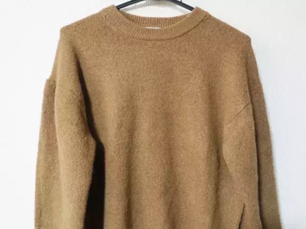 「ニットのセルフ洗いの不安が解消！ダイソー「100円グッズ」で型崩れ知らず」の画像