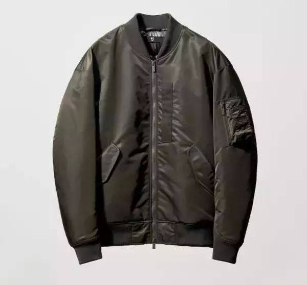 「ユニクロ年末祭・新年祭が来た！“見たら即買い”の名品を40代スタイリストが厳選しました」の画像