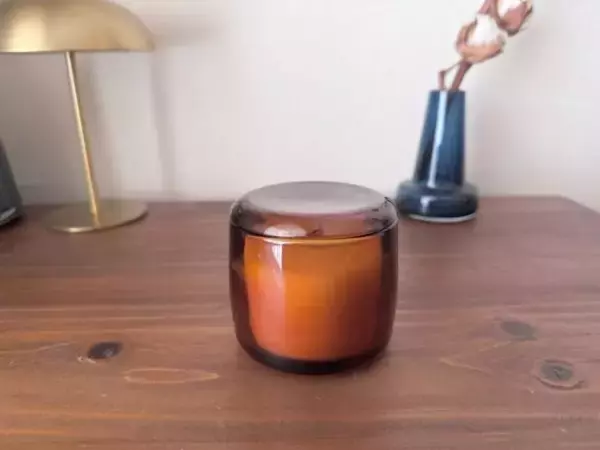 「無印良品の“新しいキャンドル”が最高すぎ…790円と思えない、高級ブランド級の香りに満たされる」の画像