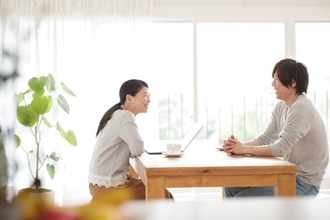 夫の浮気を問い詰めたら…“ありえない提案”にゾゾッ。不倫相手の“距離感バグりすぎなひと言”にも背筋が凍った