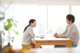 夫の浮気を問い詰めたら…“ありえない提案”にゾゾッ。不倫相手の“距離感バグりすぎなひと言”にも背筋が凍った