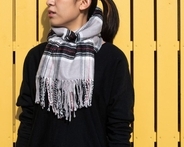 マフラーの大人可愛い巻き方5選。30秒でできちゃう：12月に読みたい記事