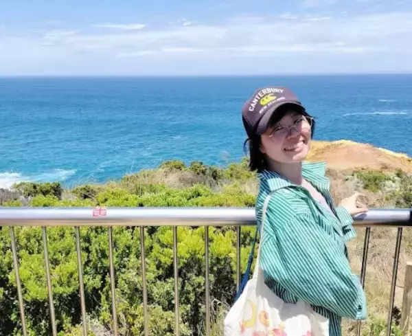 「「話しかけられてもほとんど無視みたいな…」海外一人旅で見た“日本人の姿”に36歳・元子役が思ったこと」の画像