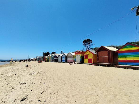 「話しかけられてもほとんど無視みたいな…」海外一人旅で見た“日本人の姿”に36歳・元子役が思ったこと