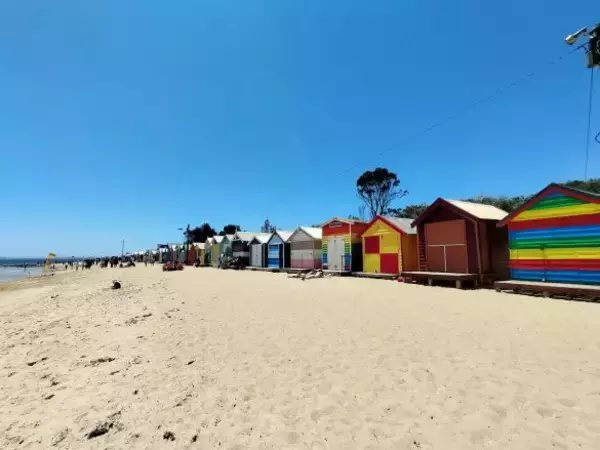 「「話しかけられてもほとんど無視みたいな…」海外一人旅で見た“日本人の姿”に36歳・元子役が思ったこと」の画像