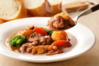 高熱で苦しむ私に「ビーフシチュー」を作った彼。「食べられない」と言うと…“信じられない暴言”が返ってきた