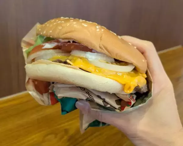 「バーガーキングが「マックやモスの脅威になる」と言える3つのワケ。ハンバーガーセットの“価格”だけじゃない」の画像