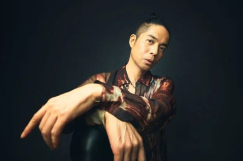 「63歳に見えない」とネット騒然…紅白35年ぶり出場の“レジェンド歌手”が変わらないのは見た目だけじゃないワケ