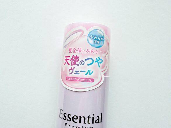 1000円ちょいのスプレーだけで、40代の髪に“天使の輪”が！ トリートメントより簡単な“令和の最新アイテム”にウキウキ