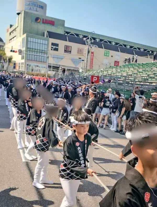 「12歳の少年が作った「ミニだんじり」の完成度がスゴい…！親子二代に続く”だんじり愛”を取材」の画像