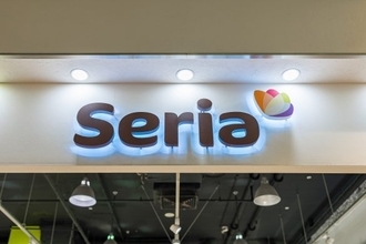 旅行用スキンケアの詰替、最強は「セリアのパウチ」と言えるワケ。荷物も気分も軽くて最高！