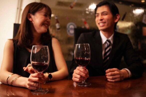 「お互い独身だったら結婚しよう」10年後、本当に婚姻届を持ってきた女性にゾッ…／恋愛人気記事BEST