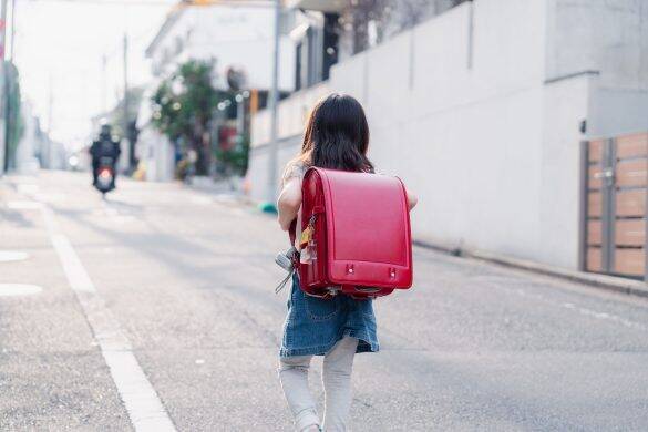 「不審者に触られた」泣いて帰宅した小3娘。“高齢男性の行動”めぐり、38歳母が警察から聞いた意外な話