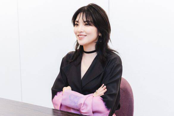 「はき掃除や草むしりを日課にすると…」一児の母・45歳女優が実感する“日々の習慣の効果”とは