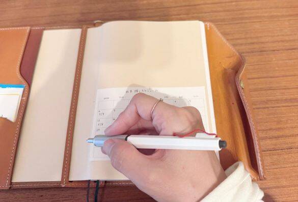 年齢を重ねて増える「うっかり忘れ」、無印の“100円アイテム”で激減！ 頼れすぎてリピ買い確定｜無印良品週間に買いたいもの