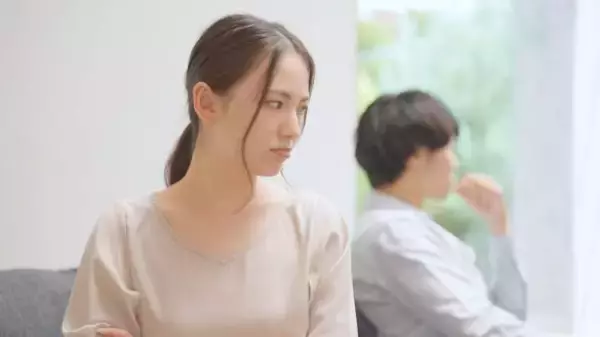 「甘い同棲のはずが…新居に「母親用の布団」を買ってきた彼氏。抗議したら“ありえない返答”に絶望しかない」の画像