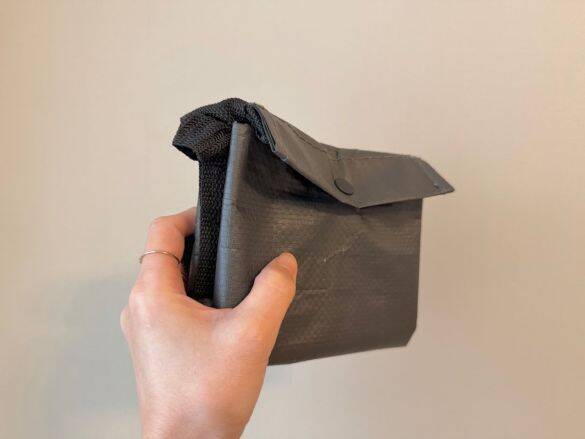 ローソンでしか買えない“無印良品550円たためるバッグ”が使い勝手良すぎ！ エコバッグ以上メインバッグ未満の絶妙な立ち位置