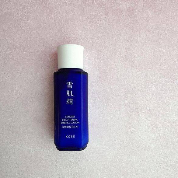 長〜い夏のせいで「老け見え」加速。秋冬を軽やかに迎えるための“お宝コスメ”を紹介