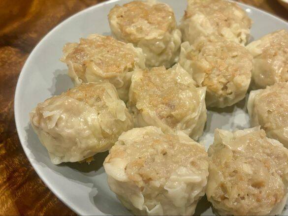 「安すぎて二度見！」知る人ぞ知る“話題のスーパー”に行ってきた！ 299円ナポリタン、888円で22本串カツetc.おすすめ惣菜5選