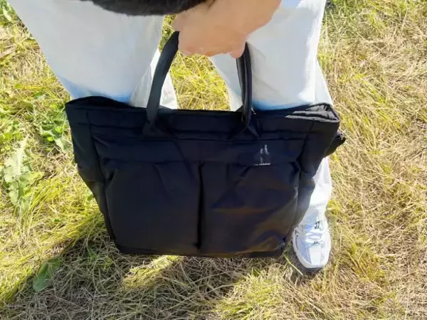 「色違いでもう1つ欲しい！」ユニクロの2WAYバッグが万能すぎた。通勤も休日もいけてコスパ最高
