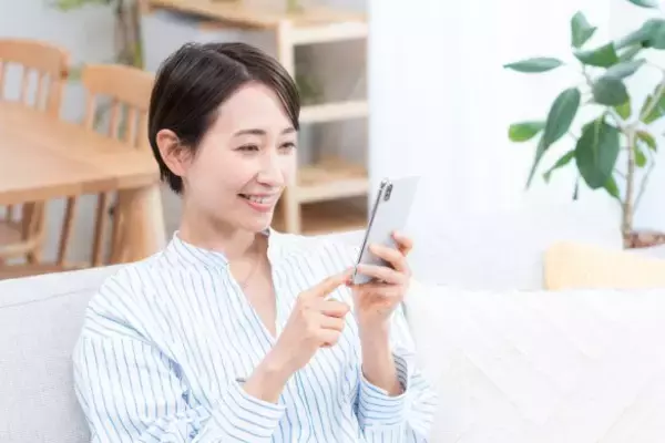 遠距離恋愛の彼がよそよそしくなり…浮気を疑って会いに行ったら“予想外すぎる真相”が判明