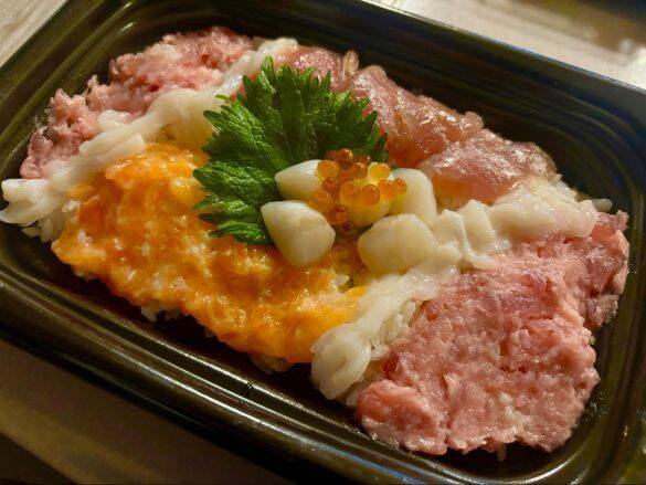 「コスパ良すぎ!!」と“話題のスーパー”行ってきた！199円の唐揚げ弁当、MEGA盛りパスタetc.おすすめ商品7選！