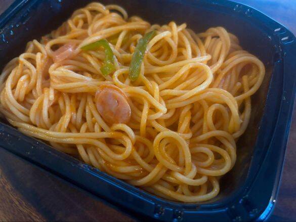 226円でこのボリューム!?ドンキの“ヤバ盛りパスタ”が神コスパ！全6種ガチ食べ比べて見つけた「ぶっちぎり1位」は