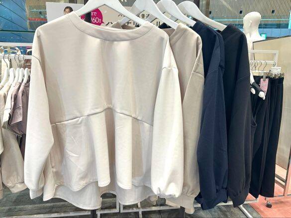 上下で3000円台には見えない！ワークマンが“おでかけ服”に本気出してきた「ハレナリー」シリーズ