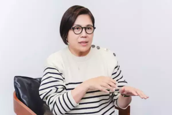 「52歳・青木さやかが明かす、税理士から「もう担当したくない」と言われた“驚きの理由”」の画像