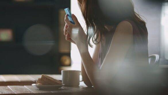 初デートで彼がトイレから帰ってこない…よかれと思ったサプライズで悲劇が／恋愛人気記事BEST