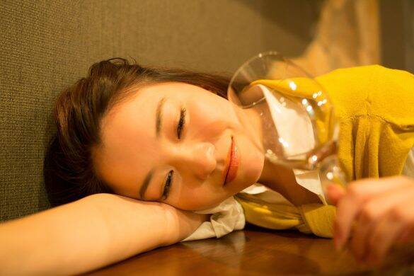 突然聞かされた「夫の“秘密”」が気持ち悪すぎて絶望。幸せな結婚生活は全部ウソだった…／2025 人気記事top5