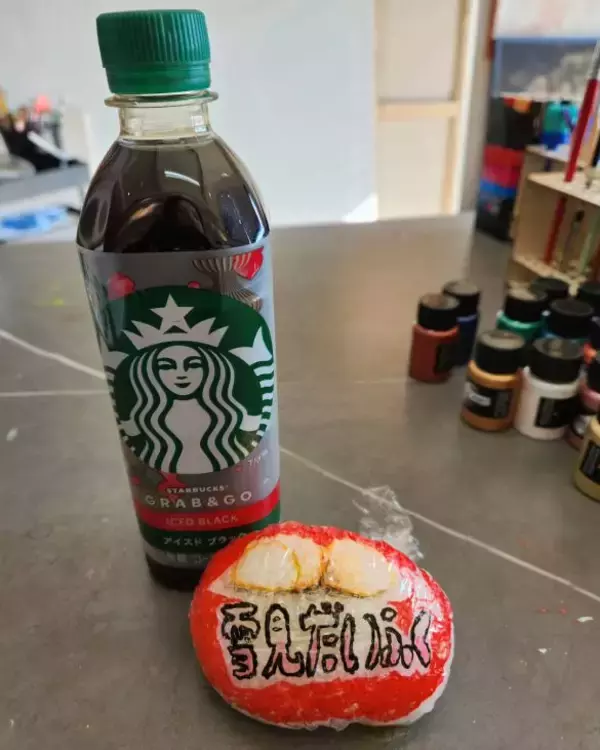 「「これがおにぎり!?」れん乳、チョコパイ、馬刺し丼まで！おにぎりアートの作者を直撃「真剣にふざけている状態です（笑）」」の画像