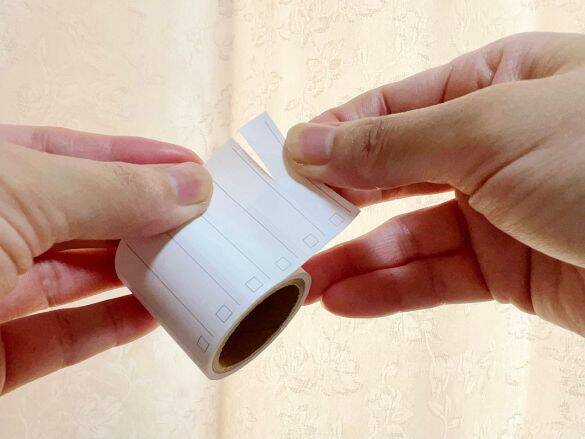 もう普通の付箋に戻れない！無印の「ロール付箋紙」が名品すぎた…技アリなポイントは