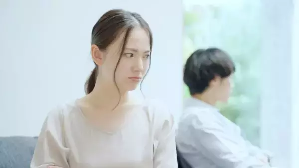 「玄関に忘れ物しただけで義母が「しっかりしてください」と…産後の手伝いに来た義母がしんどすぎた話」の画像