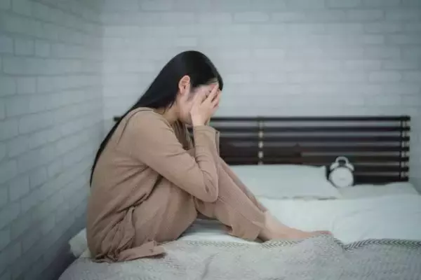 「「ねぇ、なにしてんの？」婚前旅行中に彼が不可解な行動、邪魔してきたのは意外な相手だった／結婚人気記事BEST」の画像