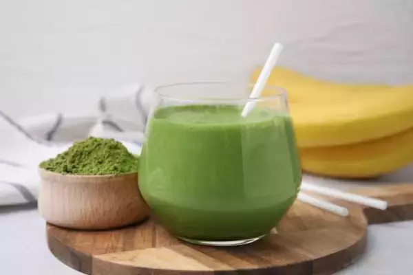 甘いものがやめられない人へ。混ぜて焼くだけ！ 抹茶×バナナの簡単パウンドケーキ。心とお腹に嬉しい効果も