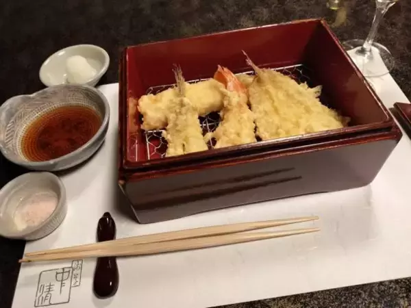 「元子役のアラフォーが痛感…。突然の胃腸炎で絶食し、行き着いた「自分のトリセツ」の大切さ」の画像