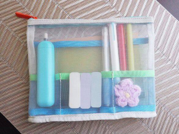何を入れてもかわいくなっちゃう！ ファミマカラーの「メッシュポーチ」が優秀すぎ。ストレンジャー・シングスとのコラボも