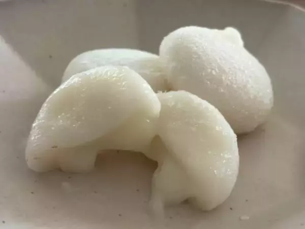 「「この値段でいいの？」1個172円“チョコトリュフ”の高級感が凄すぎる！業務スーパーの冷凍スイーツ5選」の画像