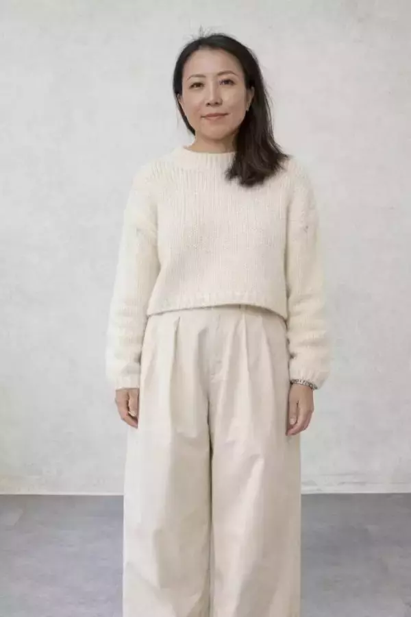 「女性の「残念すぎるデート服」図鑑。甘めカーディガンが婚活でモテないワケ＜2026年最新版＞」の画像