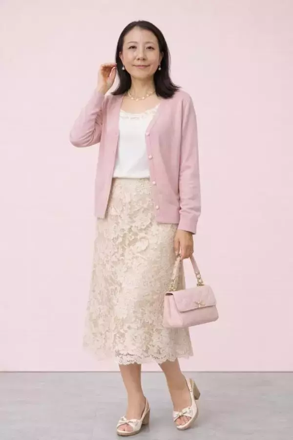 「女性の「残念すぎるデート服」図鑑。甘めカーディガンが婚活でモテないワケ＜2026年最新版＞」の画像