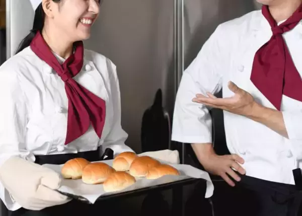 「口コミ低評価だらけ…パン工場でのスキマバイトは「想像してたのと違う！」体験した“謎の中毒性”がヤバすぎた」の画像