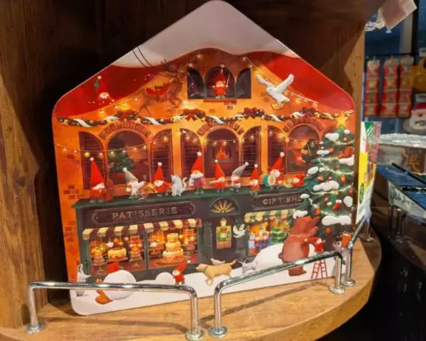 2000円前後でクリスマス期間をたっぷり楽しむ！カルディ「アドベントカレンダー」が素敵で実用的