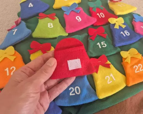 「2000円前後でクリスマス期間をたっぷり楽しむ！カルディ「アドベントカレンダー」が素敵で実用的」の画像