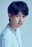 「「祖父は“誰もが知るCM名優”」日曜劇場にも出演した26歳・イケメン俳優の正体。世界的アーティストの孫も…芸能界で躍進する“3世”とは」の画像1