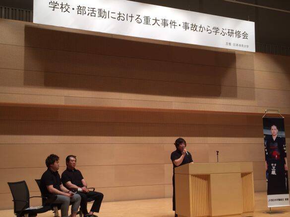 顧問に腹を蹴られ倒れると「演技するな」と平手打ち…大分・剣道部員の熱中症死から17年。誰が顧問の暴走を止めるのか？両親と考える