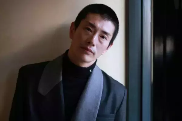 「『光る君へ』から2年、“最凶ヒール”を演じた41歳俳優が今も語る役への愛。視聴者とSNSでリアルタイム実況を続けた真意とは」の画像