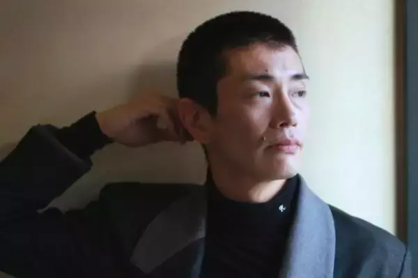 「『光る君へ』から2年、“最凶ヒール”を演じた41歳俳優が今も語る役への愛。視聴者とSNSでリアルタイム実況を続けた真意とは」の画像