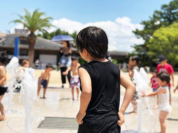 「ダイソーにあったのか！」日焼け止めと汗のベタベタ不快感…110円の“日焼け止め落としシート”で一気にスッキリ。 夏にはもう手放せない