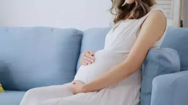 ゾゾッ！超豪邸な義実家で感じた“怪しい気配”の正体。トイレの扉を開けると……／義実家・家族人気記事BEST